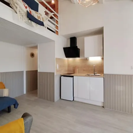 T2 Mezzanine - Front De - Parking Privé - 4 Personnes - St-pierre-la-mer - Fr-1-795-51 *