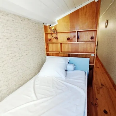 T2 Mezzanine - Front De - Parking Prive - 4 Personnes - St-pierre-la-mer - Fr-1-795-51 * Fleury (Aude)