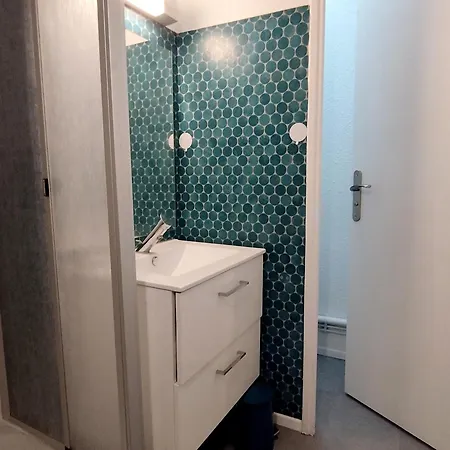 T2 Mezzanine - Front De - Parking Privé - 4 Personnes - St-pierre-la-mer - Fr-1-795-51 *